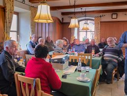 Sozialberater Killer stellte das Leistungsspektrum des Sozialdienstes der Bundeswehr für die Ehemalige und deren Familienangehörigen vor. Foto: Dirk Becker