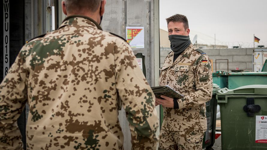 In Masar-e-Sharif (Afghanistan) geht es den Bundeswehrangehörigen bezüglich den geltenden Abstands- und Hygieneregeln aufgrund der Pandemie derzeit besser als dem Rest Deutschlands. Foto: Bundeswehr/Klimke