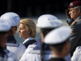 Kommt bald der Abschied von der Bundeswehr? Wenn das EU-Parlament zustimmt, wird Ursula von der Leyen die nächste Kommissionspräsidentin. Foto: Bundeswehr/Torben Kraatz