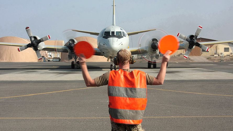 Der Seefernaufklärer P-3C Orion, der unter anderem bei der Operation "Atalanta" im Einsatz ist, wird nicht weiter modernisiert, teilt das Verteidigungsministerium mit. Es wird nun eine Alternative gesucht. Foto: Bundeswehr/Piz EinFüKdo