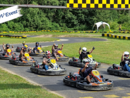 Begeistert waren die Teilnehmer der LogStSt 5 aus Kümmersbruck vom DBwV-Event im Kartmotodrom Amberg. Foto: Wolfgang Schar