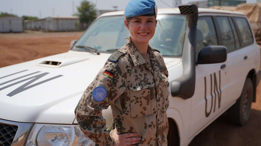 Hauptmann Anna-Carina Endres ist derzeit als Militärbeobachterin bei der UN-Mission im Südsudan (United Nations Mission in South Sudan, UNMISS) eingesetzt. Foto: UN/Suwit Kauyhomrtn