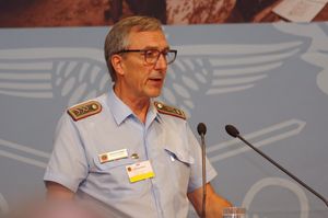Der Landesvorsitzende Stabsfeldwebel a.D. Gerhard Stärk zeigte sich zufrieden mit der Entwicklung der Mitgliederzahlen Foto: DBwV/Henning