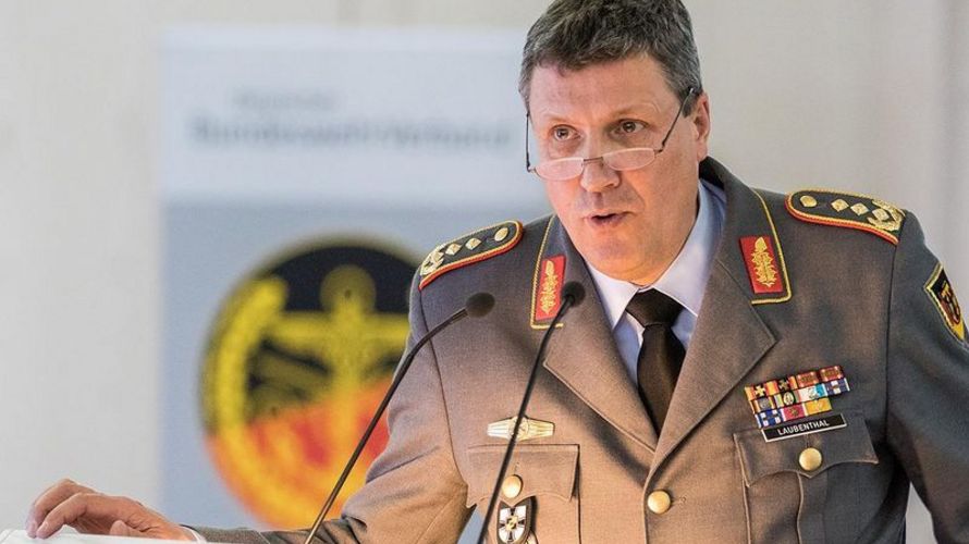 Generalleutnant Markus Laubenthal, hier bei der Kommandeurtagung des Landsverbands Süddeutschland im vergangenen Jahr, wird als neuer stellvertretender Generalinspekteur auch Beauftragter für Reservistenangelegenheiten. Archivfoto: DBwV/Zacharie Scheurer