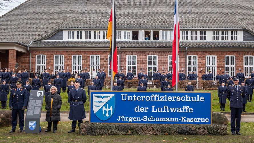 Der Sitz der Unteroffizierschule der Luftwaffe in Appen trägt nun den Namen von Jürgen Schumann. Foto: Luftwaffe/Twitter