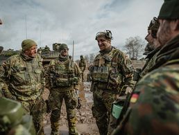 Deutsche Soldaten in Litauen: Mit dem Artikelgesetz sollen auch die Rahmenbdingungen für die künftig in dem baltischen Staat stationierte Brigade 45 geschaffen werden. Foto: Bundeswehr/Jana Neumann 