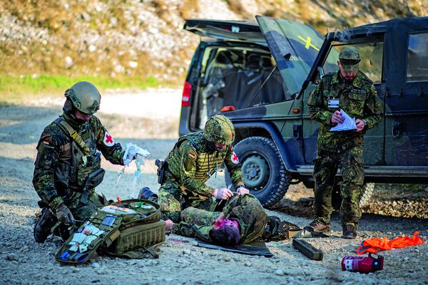 Die Großübung Quadriga hat gezeigt, wie wichtig ein Gesundheitsvorsorge- und Sicherstellungsgesetz ist. Die Rückbesinnung auf Landes- und Bündnisverteidigung zwingt Deutschland dazu. Foto: Bundeswehr/Sanität