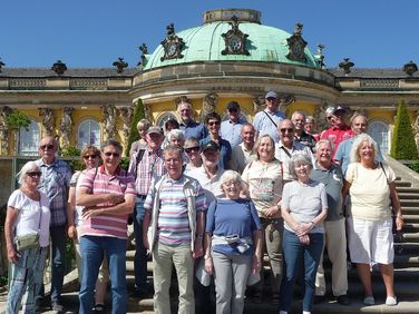 Großer Beliebtheit erfreuen sich die Touren der KERH, in diesem Jahr zog es die Ehemaligen unter anderem nach Potsdam. Foto: Rolf Winter