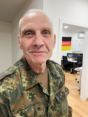 Oberstleutnant Bernd Richter ist der Kontingentführer der Bundeswehr in Bosnien. Der 61-jährige Stabsoffizier ist seit 43 Jahren Soldat. Foto: DBwV/Frank Jungbluth