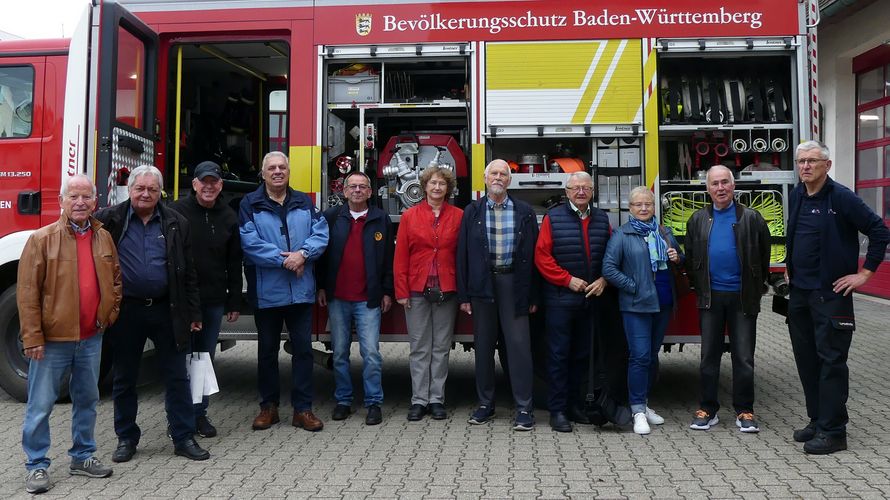 Mitglieder der KERH Mengen-Hohentengen gewannen bei ihrer Feuerwehr in Mengen einen Einblick in die hohe Einsatzbereitschaft. Foto: Dieter Nörz