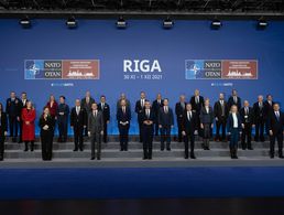 In Riga demonstrierten die Nato-Außenminister angesichts der angespannten Lage an der russisch-ukrainischen Grenze Einigkeit. Foto: Nato