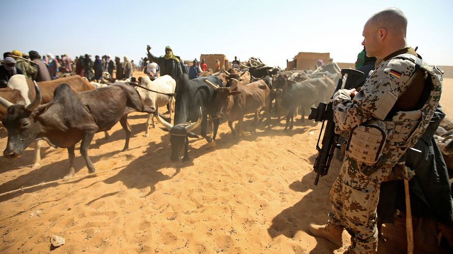 Die Einsätze der Bundeswehr in Mali sollen nach dem Willen der Bundesregierung um ein weiteres Jahr verlängert werden. Foto: Bundeswehr/Sebastian Wilke