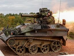 Der DBwV wird die Dinge im Auge behalten und dafür sorgen, dass es zu einer geordneten Untersuchung des Beschaffungswesens bis 2019 und dann zu einer zielgerichteten Umsetzung kommt Foto: Bundeswehr/Mario Bähr