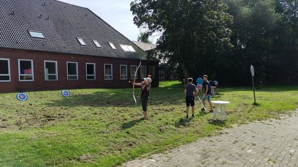 Bogenschießen: Ein Highlight für Klein und Groß. Foto: LV Nord