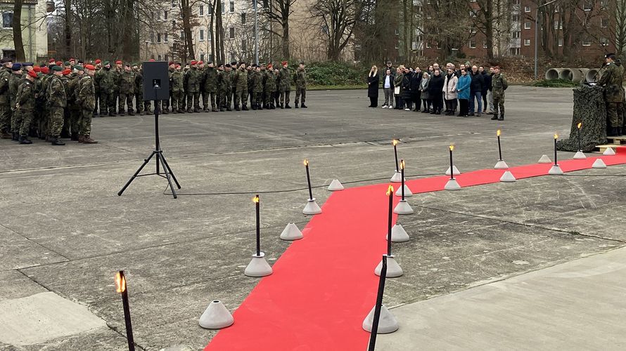 Appell und Feier fanden in der Scharnhorst-Kaserne statt. Foto: LV Nord