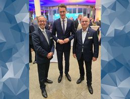 Zu Gast beim CDU Sommerfest, der Landesvorsitzende West Lutz Meier (rechts) mit seinem Stellvertreter Volker Keil (links), hier mit dem Ministerpräsidenten Hendrik Wüst. Foto: DBwV