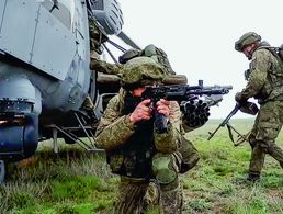 Dieses Foto aus einem Video zeigt russische Soldaten während einer Übung auf der Halbinsel Krim. Foto: Picture Alliance/AP