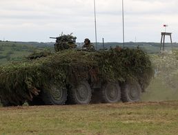 Läuft: Laut einer aktuellen Studie genießt die Bundeswehr großen Rückhalt in der Bevölkerung. Foto: DBwV/Yann Bombeke