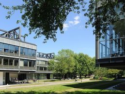 Ein Angehöriger der Helmut-Schmidt-Universität Hamburg hat sich mit Covid-19 infiziert. Die HSU ist kurzzeitig abgeriegelt worden. Foto: Reinhard Scheiblich/HSU