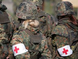 Soldaten im Dienst werden beim G-20-Gipfel wie üblich Uniform tragen, alle anderen sollen zu ihrem eigenen Schutz darauf verzichten Foto: Bundeswehr