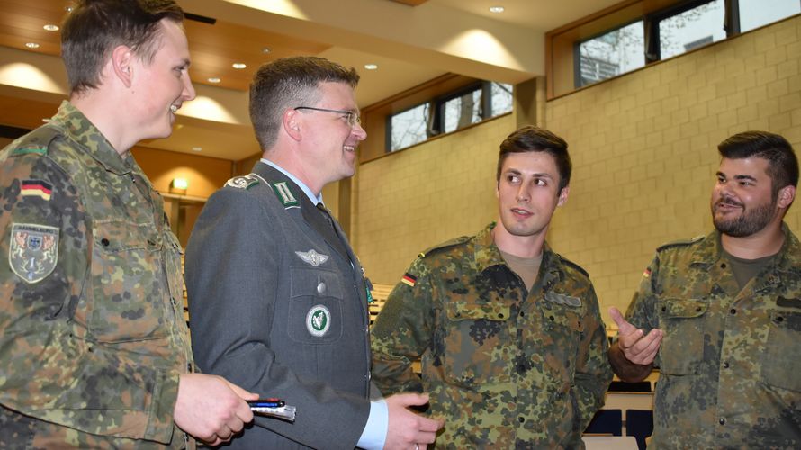 DBwV-Chef André Wüstner in der Universität der Bundeswehr in München. Foto: DBwV