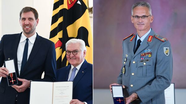 Beide Träger des Bundesverdienstkreuzes: Basketballspieler Dirk Nowitzki und Brigadegeneral Jens Arlt. Foto: picture alliance/dpa/Bernd von Jutrczenka und picture alliance/SvenSimon/Annegret Hilse