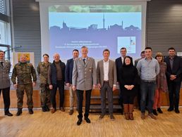 Beiratssitzung des Beratungszentrums zwischen der Bundewehr und der Wirtschaft traf sich in der Wilhelmsburgkaserne in Ulm/Sigmaringen. Foto: DBwV