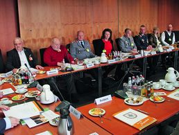 Vergabeausschusssitzung unter Vorsitz von Oberstarzt Prof. Dr. Matthias Port im Paul-Löbe-Haus des Deutschen Bundestags. Foto: Bundeswehr/Loik