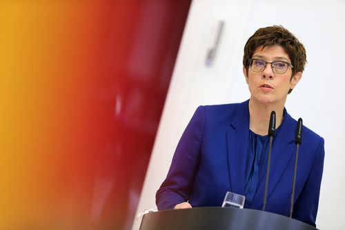 Kramp-Karrenbauer Will In Den Bundestag - Deutscher BundeswehrVerband